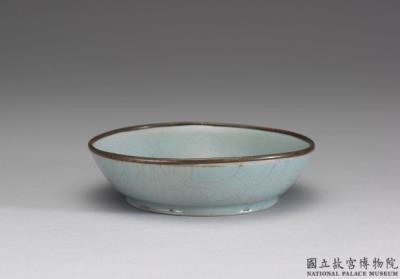 图片[2]-Dish with bluish-green glaze and bing mark, Ru ware, Northern Song dynasty, late 11th – early 12th century-China Archive